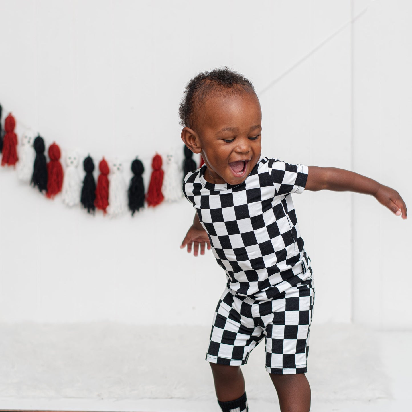 TWO PIECE SHORTIE SET- B+W Check