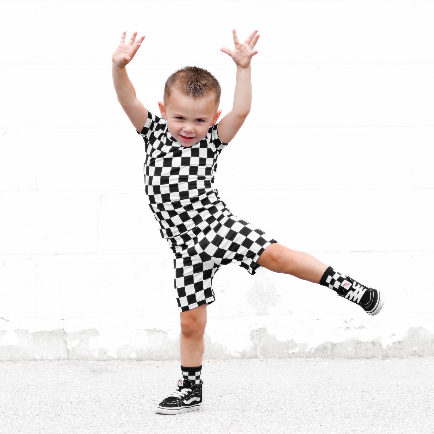 TWO PIECE SHORTIE SET- B+W Check