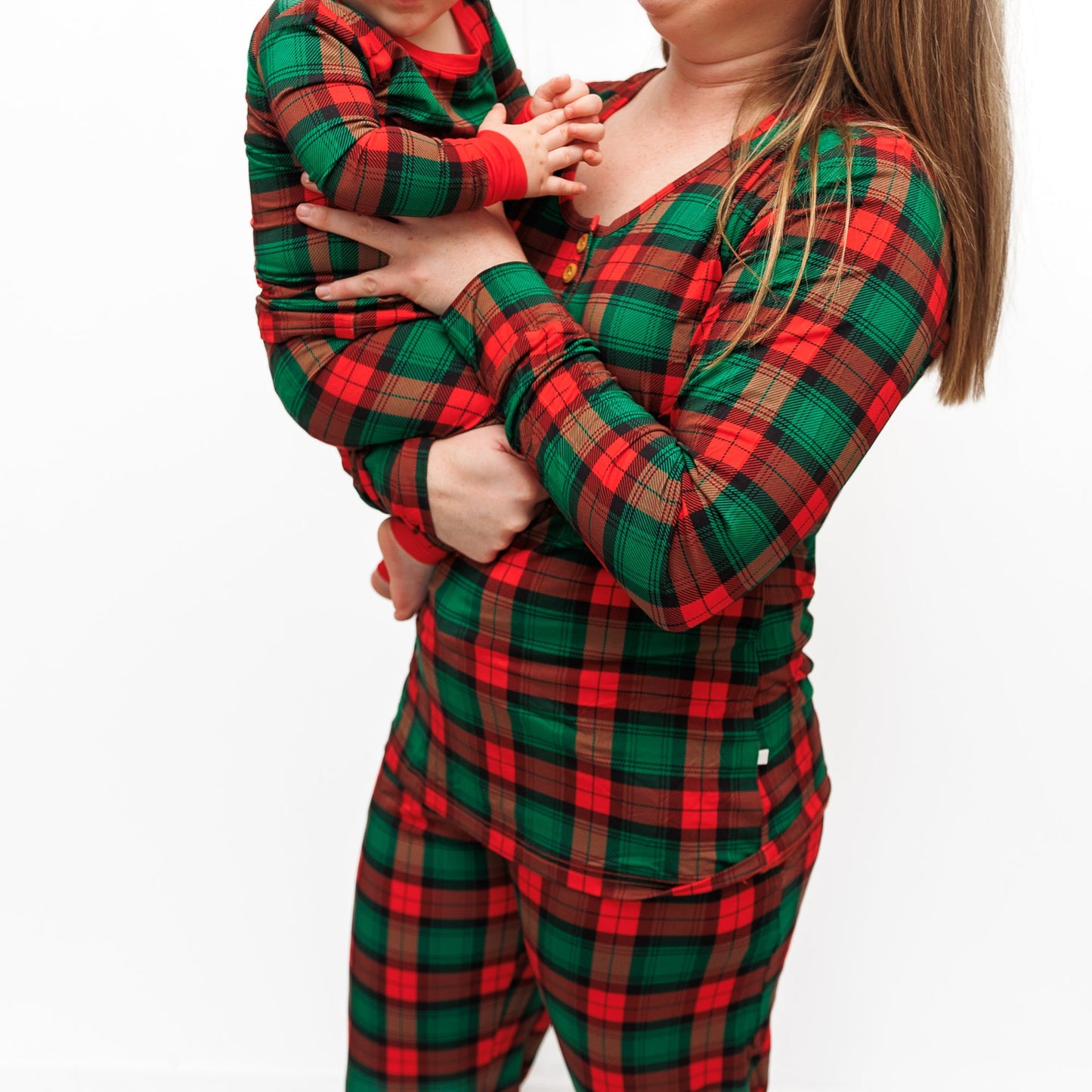 WOMEN'S PAJAMA SET- Classic Tartan