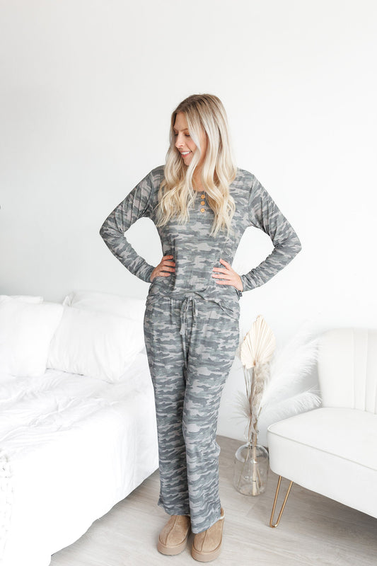 WOMEN'S PAJAMA SET- Chris Camo Ribbed