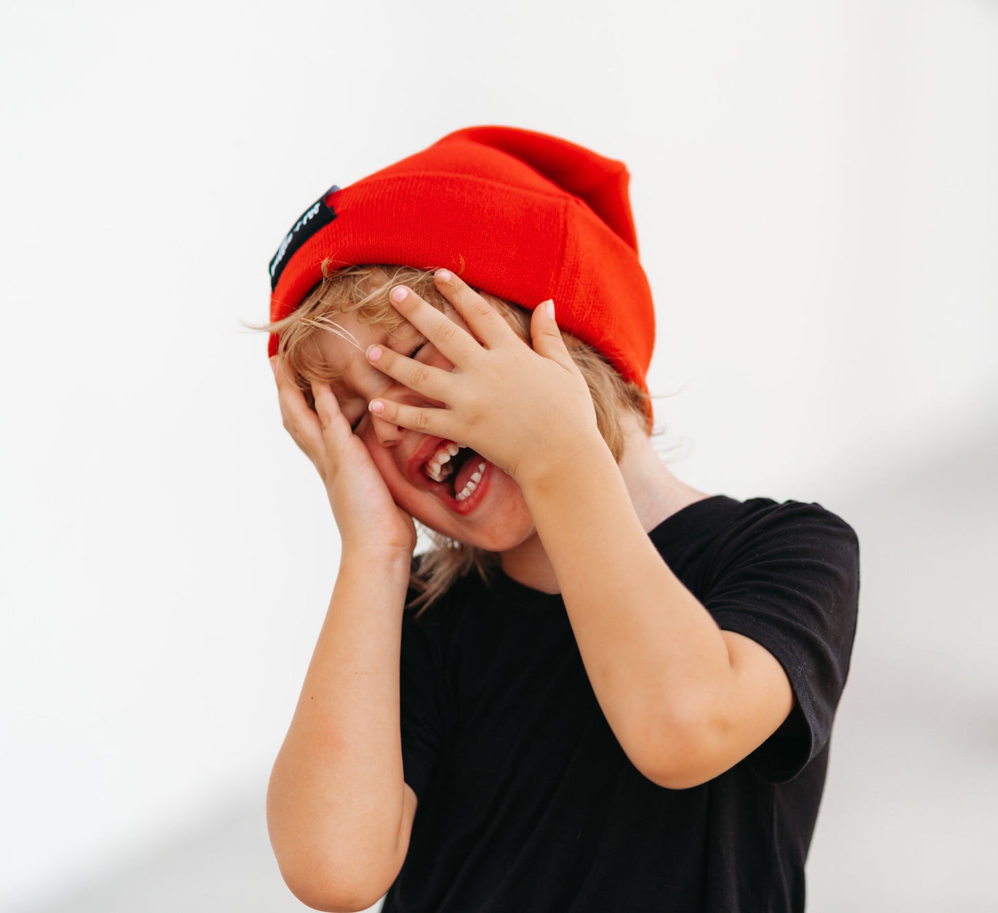 BAMBOO CUFF BEANIE- Red